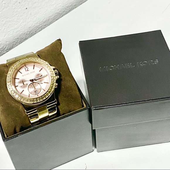 MICHAEL KORS “DYLAN” MK5412 ROSE GOLD WATCH - Picture 6 of 7